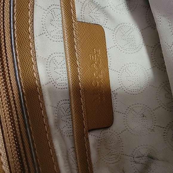 Michael Kors leather bag - Picture 4 of 9